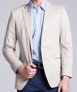 如何才能穿好定制休閑西裝？要注意哪些方面？